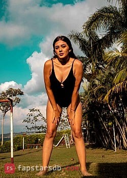 Camila Mush