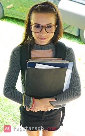 Kharlie Stone