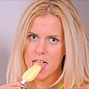 Lizzy F