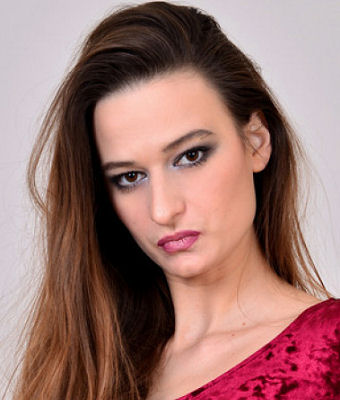 Monna Dark