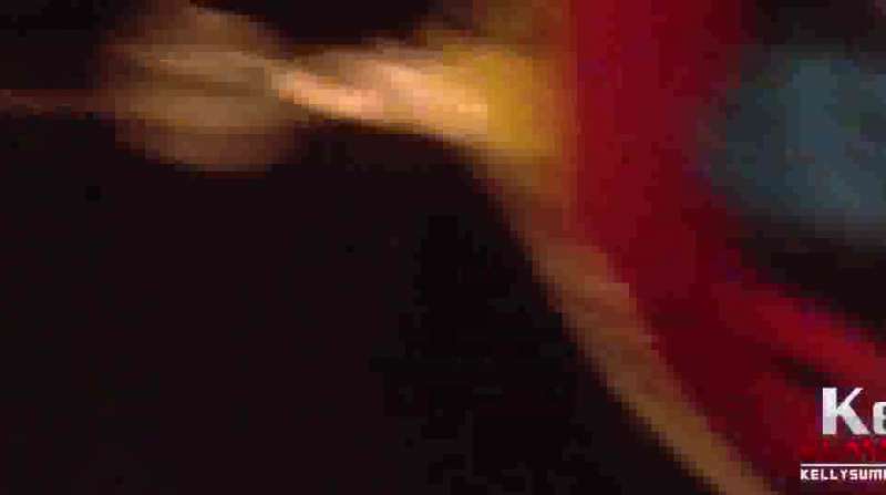 Girl Bounce in the Corner