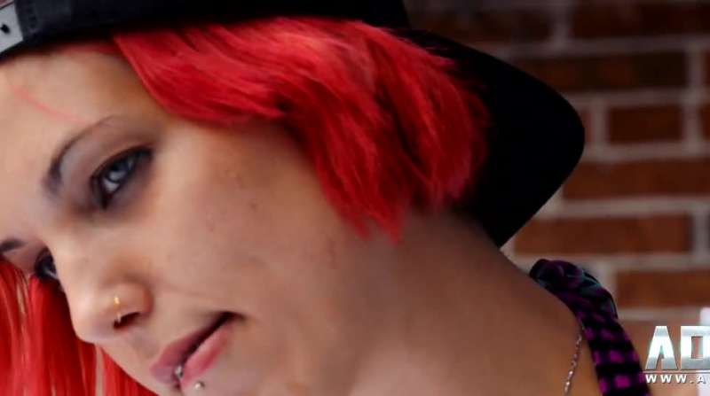 10 Inches in Brindlove Hd