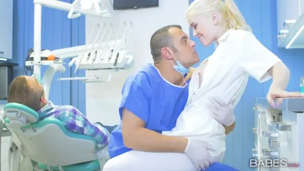 Blonde assistant seduces her boss at work
