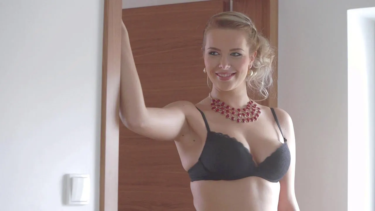 Glam Girl Nikky Dream Wears Lingerie To Get Two Cocks And A Hot DP