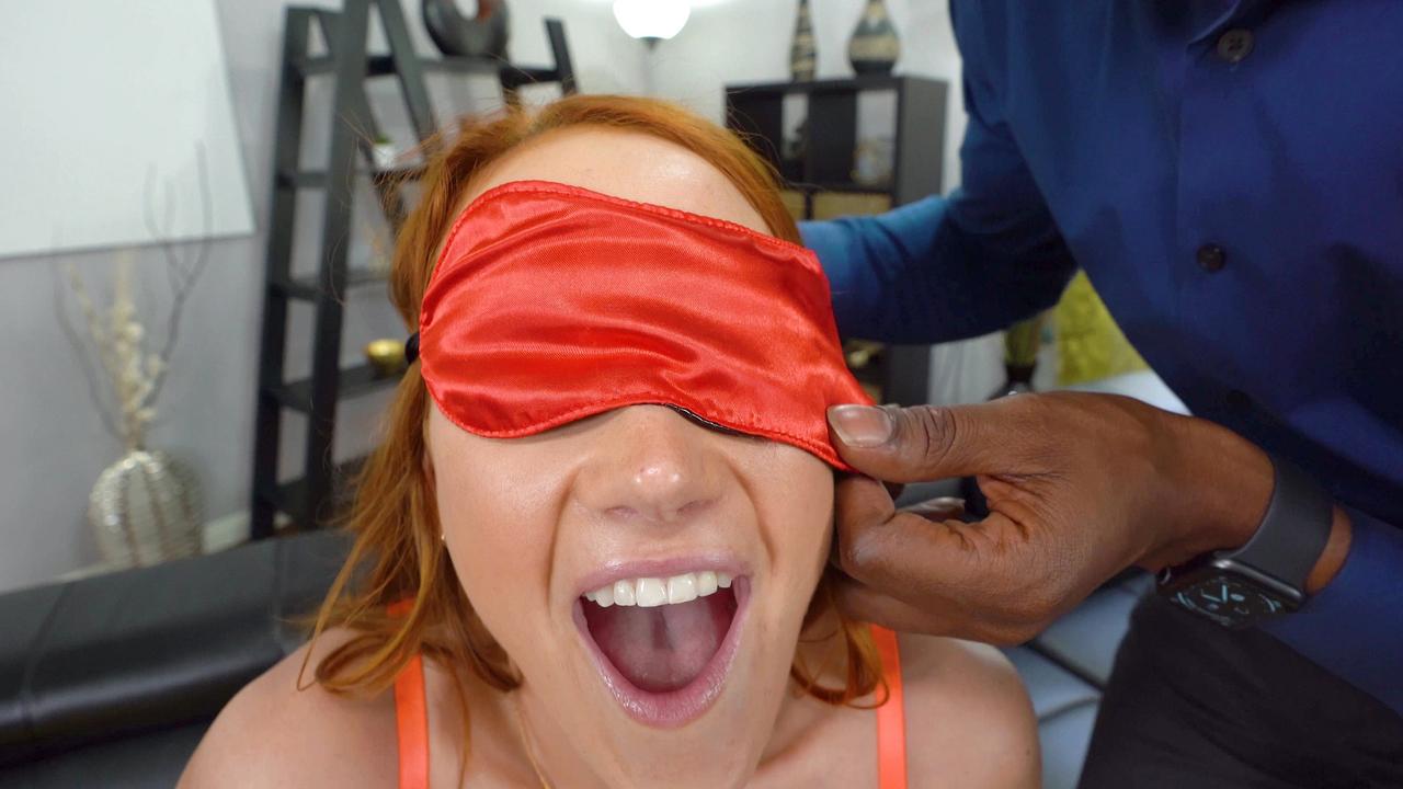Siri Dahl Gets A Special Surprise For Her First Ever DP!