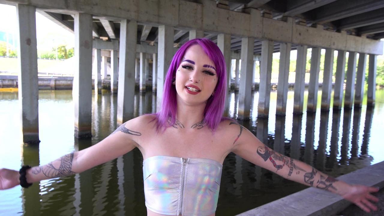 Val Steele Is A Rebel That Loves To Fuck In Public