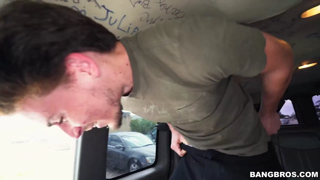 Jada Stevens Returns to the Bus