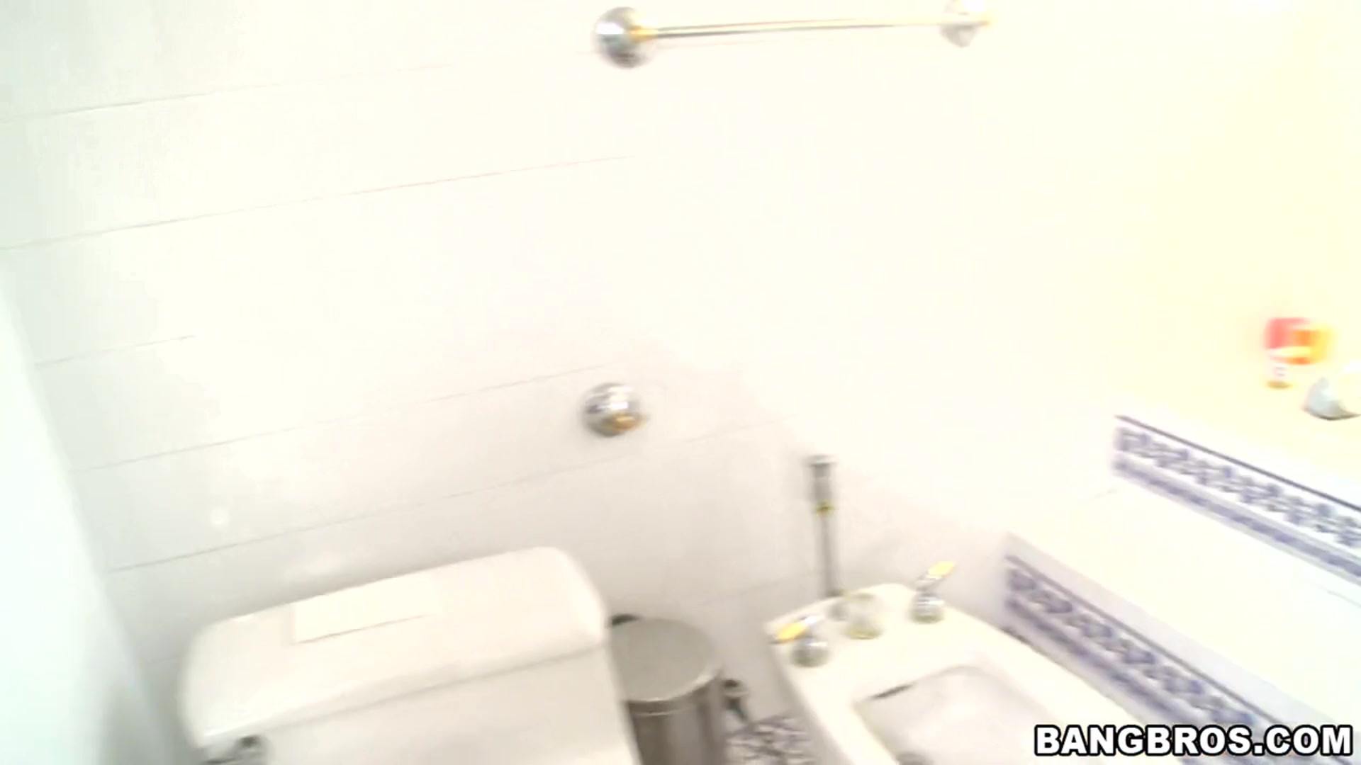 Shower Plus a BJ with Channel Ryder