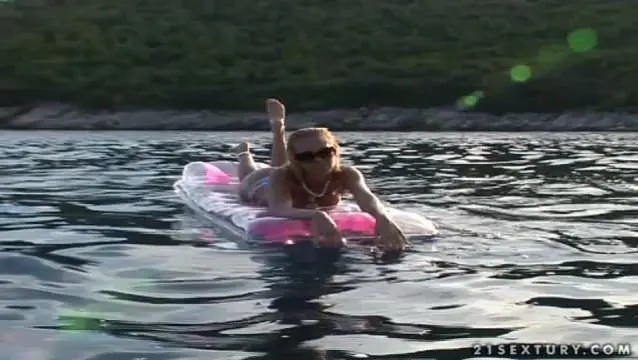 Skinny dippin'