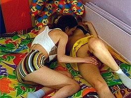Julia and Nadia making love