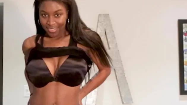 Queenie's Pool Table Video