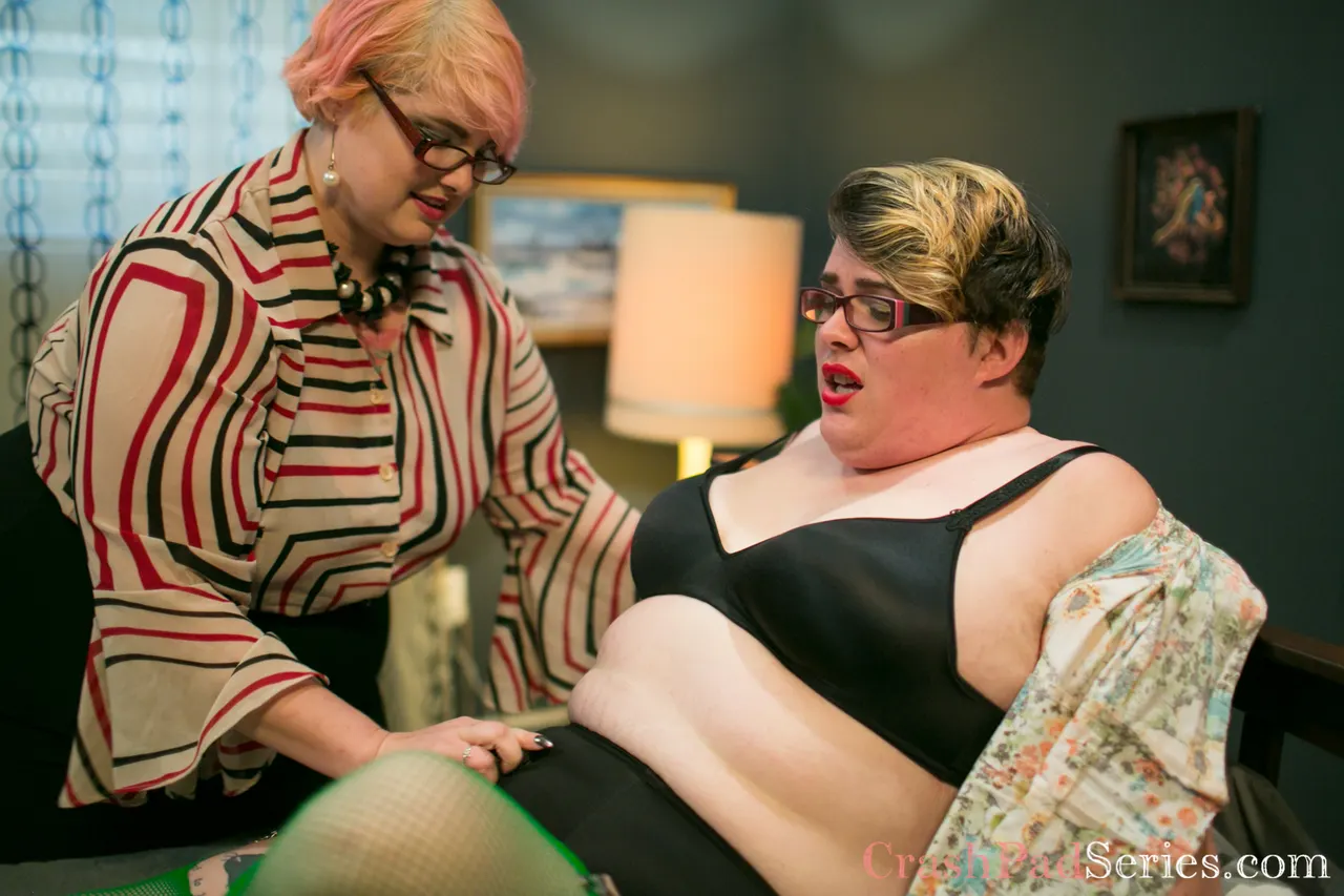 Episode 230: Kitty Stryker and Jetta Rae