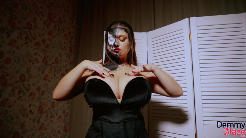 Demmy Blaze - Venom Cosplay 2 - Trailer