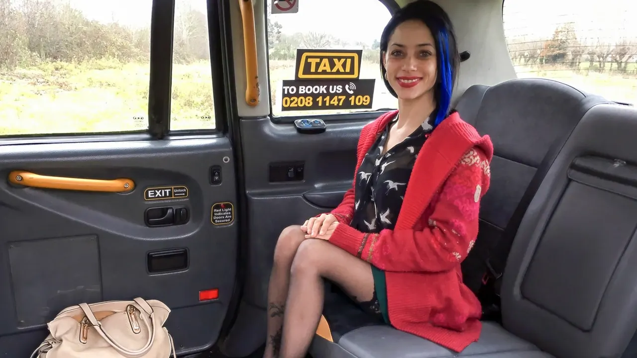 Anal booty call with petite minx