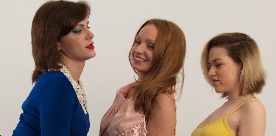 Old & Young Lesbian threesome sees three horny ladies muffdiving