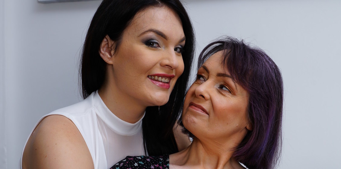 Busty UK housewife Tigger and sexy girl Hannah go down on each other