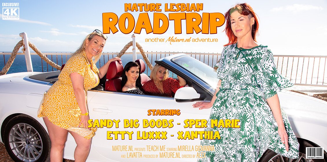 Four Lesbian MILFs lick each other's pussies under the sun