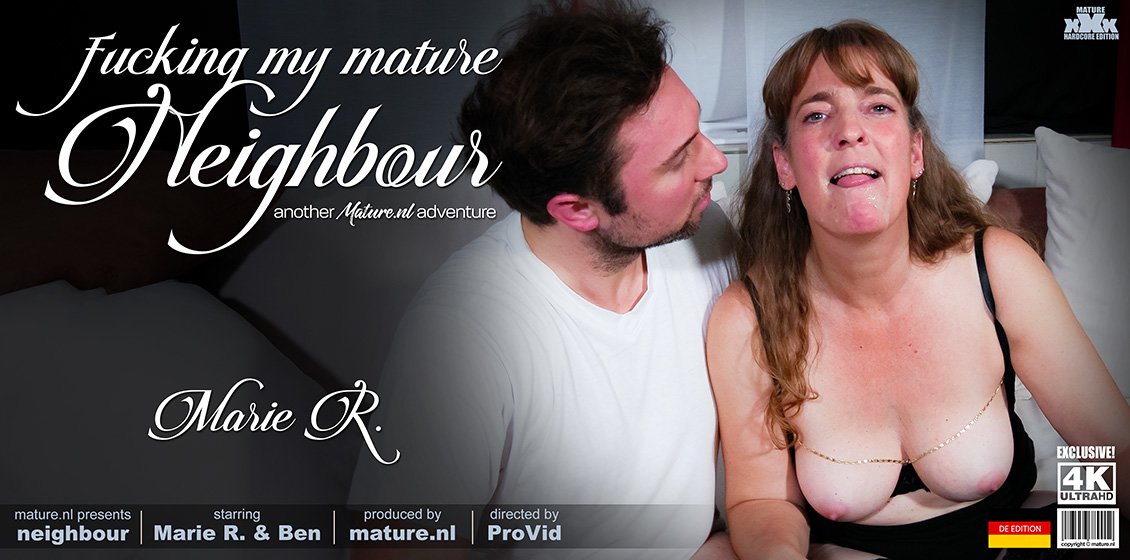 German mature amateur Marie R. loves to show her pierced pussy to her horny younger neighbour