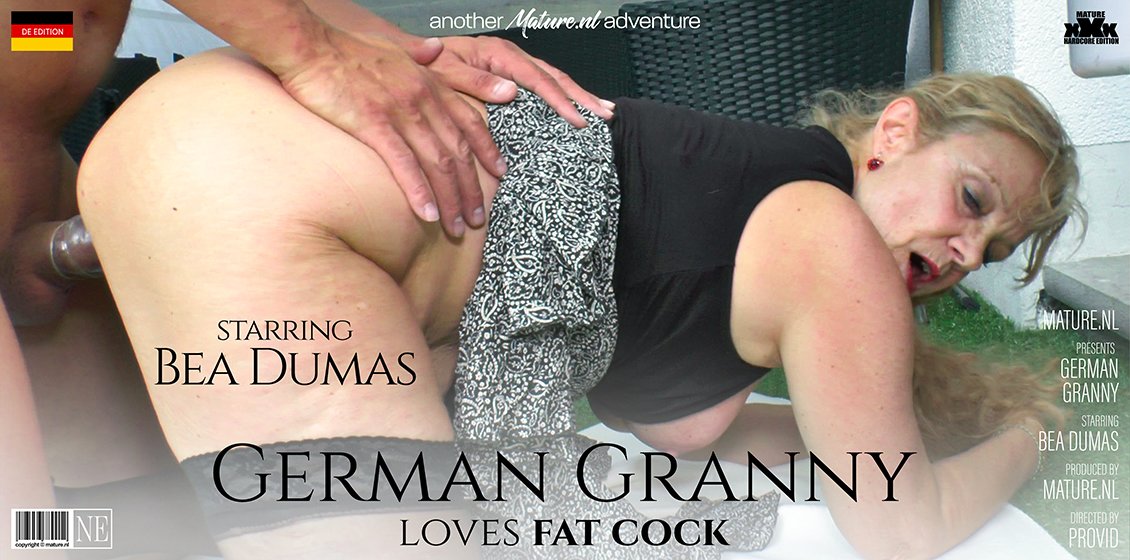 German granny Bea Dumas loves to fuck & suck a fat cock