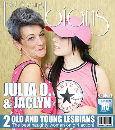 Old and young lesbian licking eachothers pussy