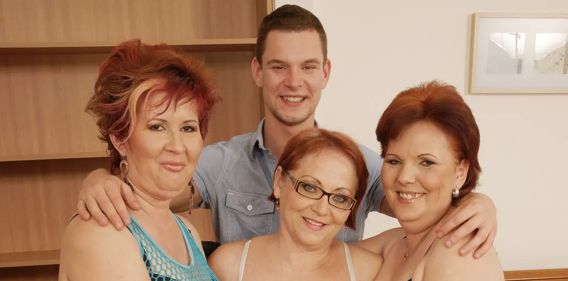 3 mature sluts love to share a hard cock from one lucky young guy