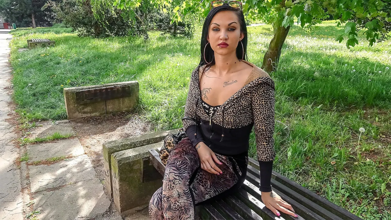 Tattooed tight body fucked outside