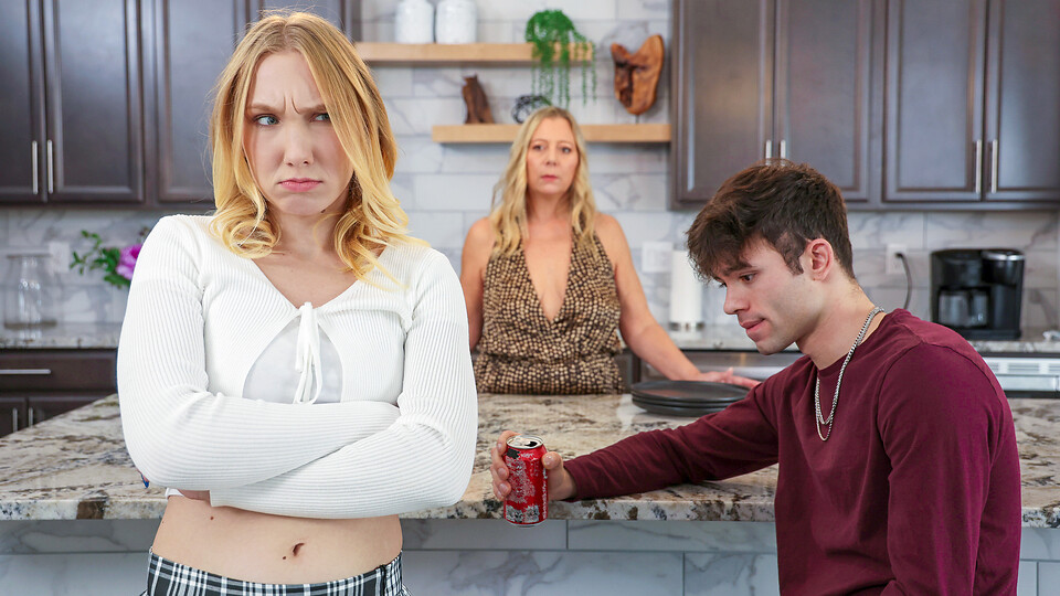 I Want Stepbros Big Dick To Make Me Cry - S31:E2